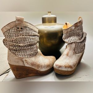 Bed Stu Boots
